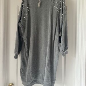 Gray pearl sleeves dress